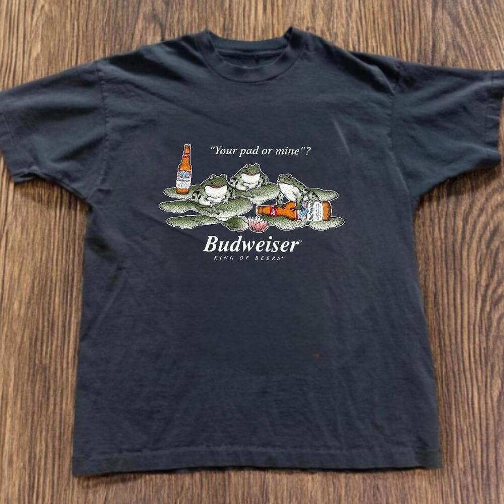 Gildan Black T Shirt Black Budweiser Frogs Graphic Tee